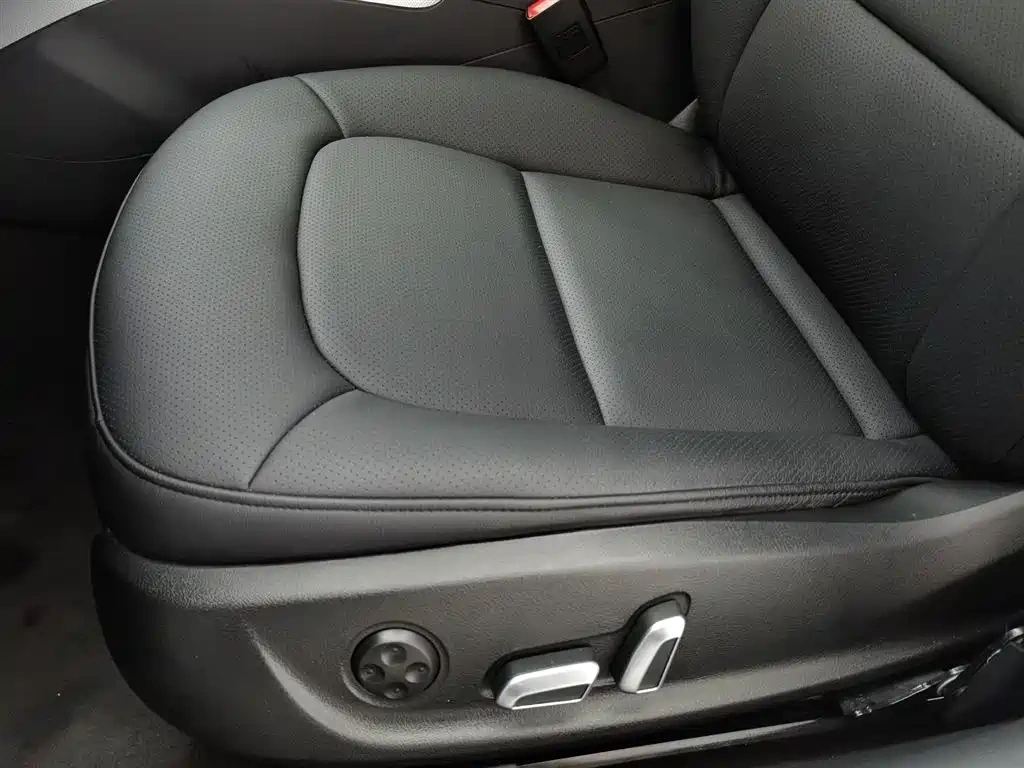 Audi Audi A4L 2016 35 TFSI Automatic Standard