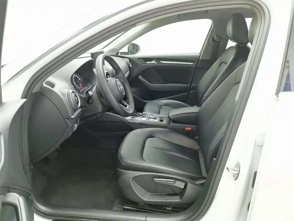 Audi Audi A3 2019 Sportback 35 TFSI Progressive China VI