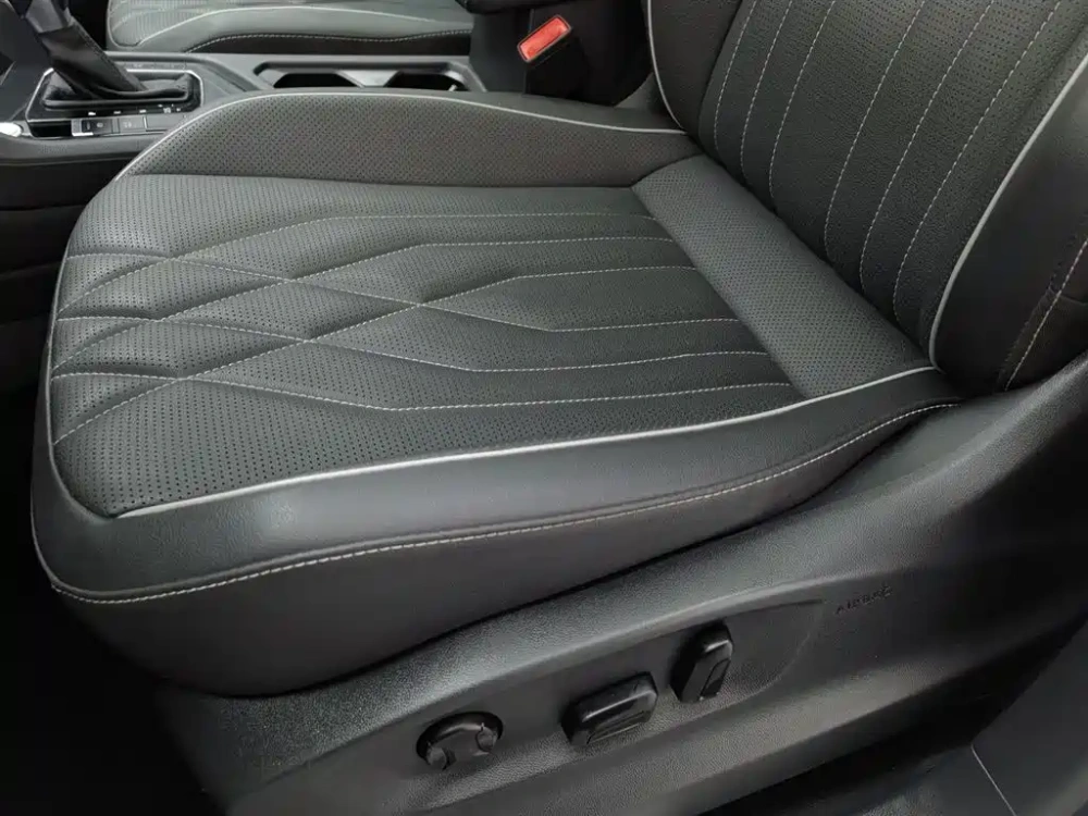 Volkswagen Tiguan L 2022 330TSI Auto 2WD R-Line Premium Edition