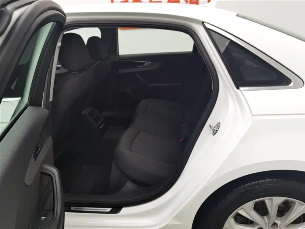Audi Audi A4L 2019 40 TFSI Progressive (China VI)