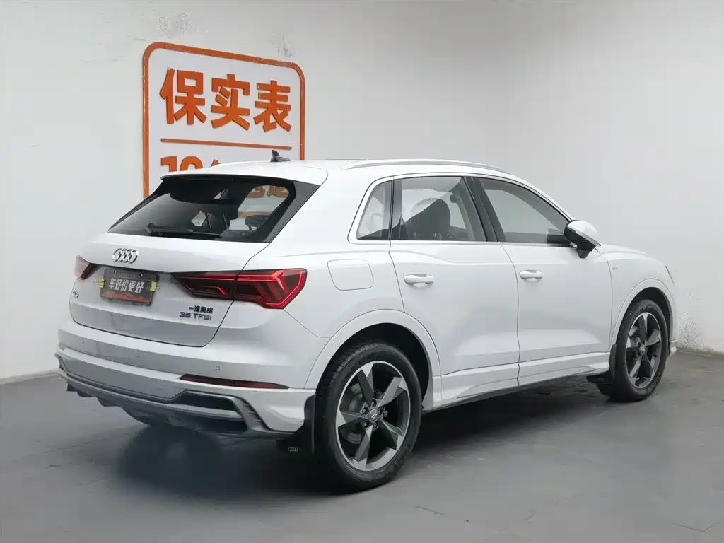 Audi Audi Q3 2019 35 TFSI Fashion Sport