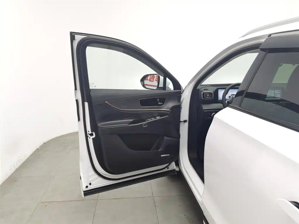 Chery Tiggo 9 2023 2.0T DCT 2WD Premium 5-Seater