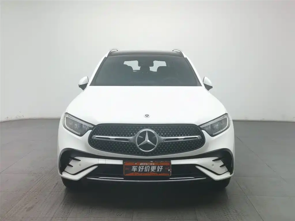 Mercedes-Benz Mercedes-Benz GLC 2023 GLC 260 L 4MATIC Luxury 5-Seater