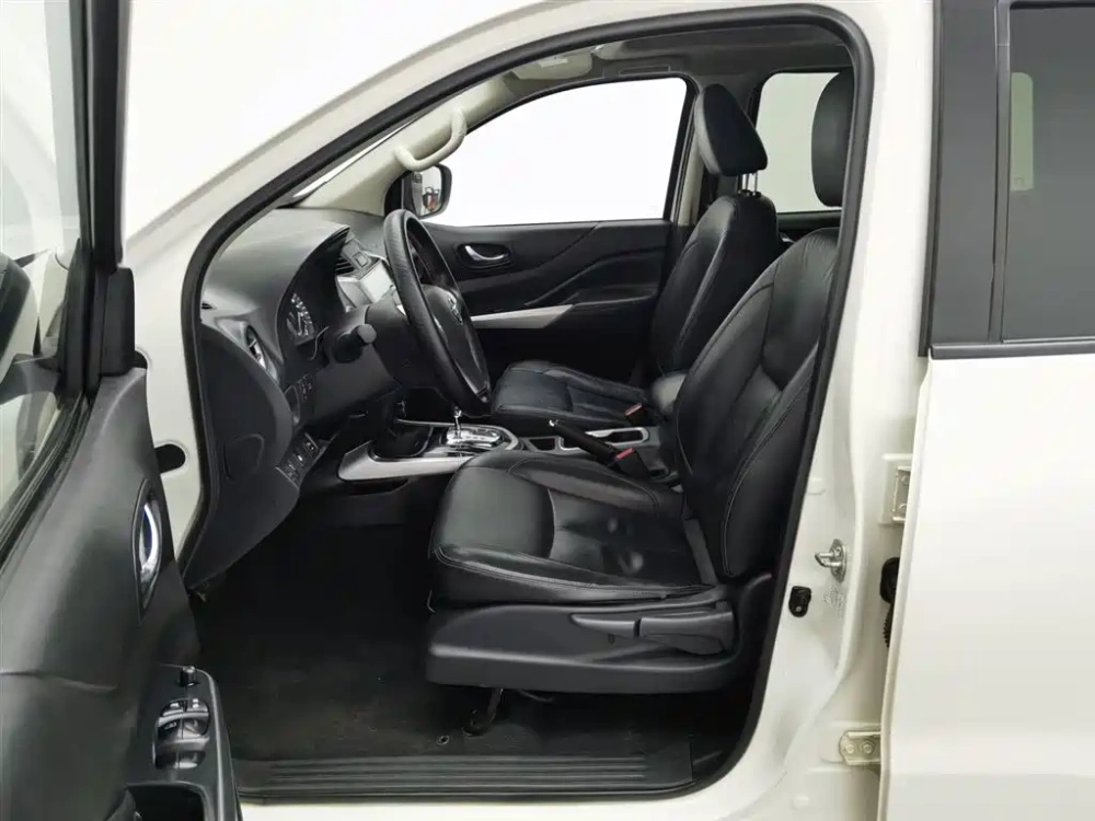 Nissan Terra 2020 2.5L XL Upper 4WD Automatic Luxury Edition