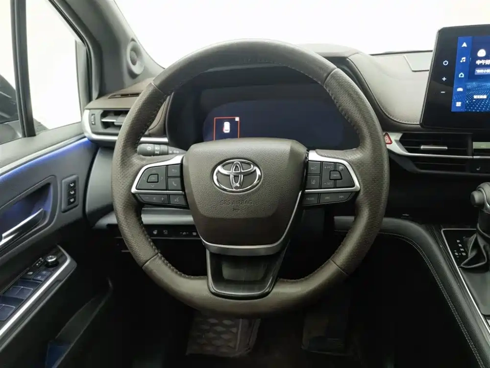 Toyota Toyota Sienna 2021 2.5L Hybrid Platinum Edition