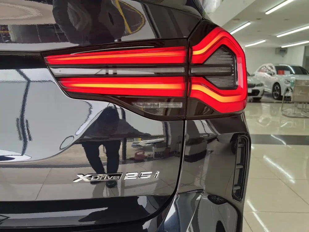 BMW BMW X3 2023 xDrive25i M Sport Package