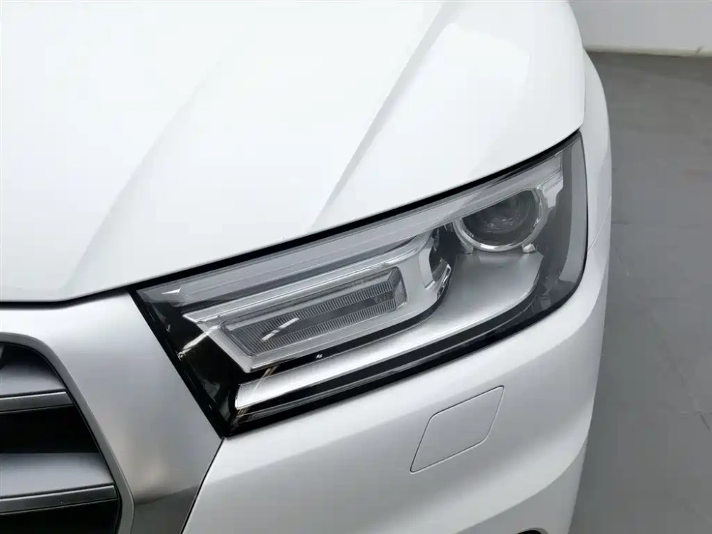 Audi Audi Q5L 2020 Facelift 40 TFSI Honor Progressive