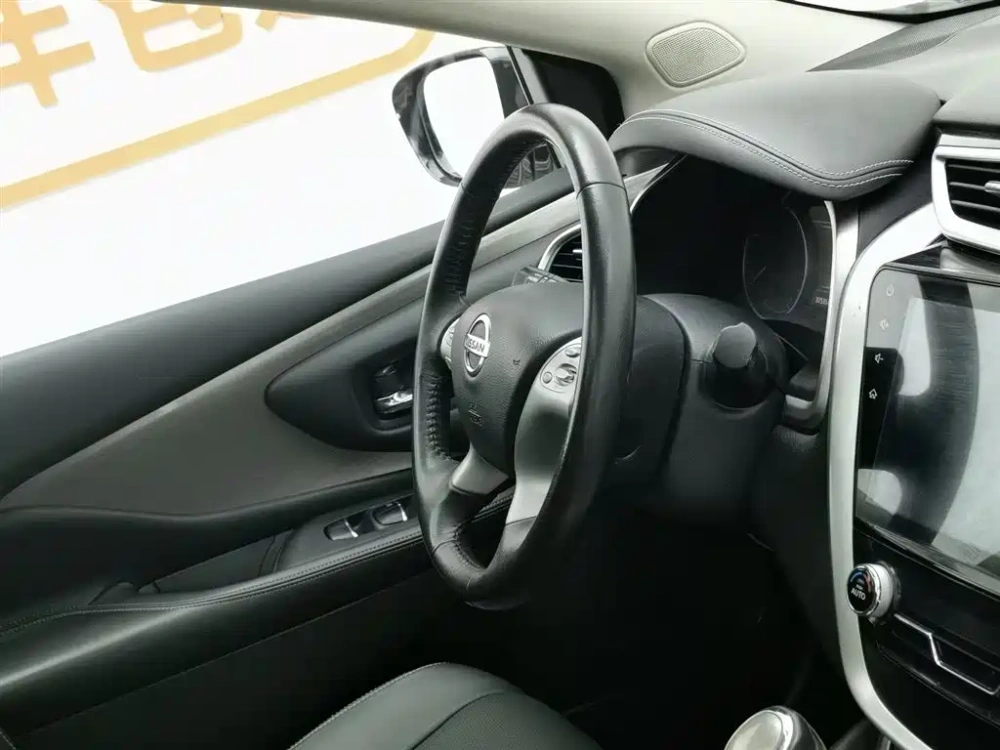 Nissan Murano 2019 2.5L XL 2WD Smart Connect Luxury (China V)