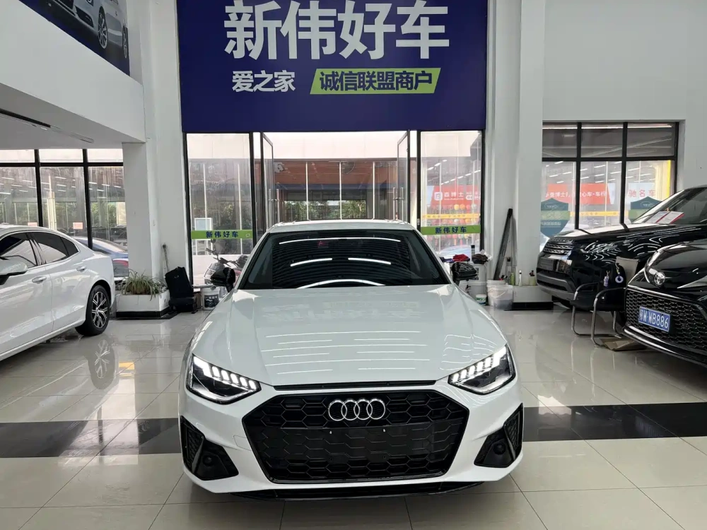 Audi Audi A4L 2022 40 TFSI Luxury Dynamic