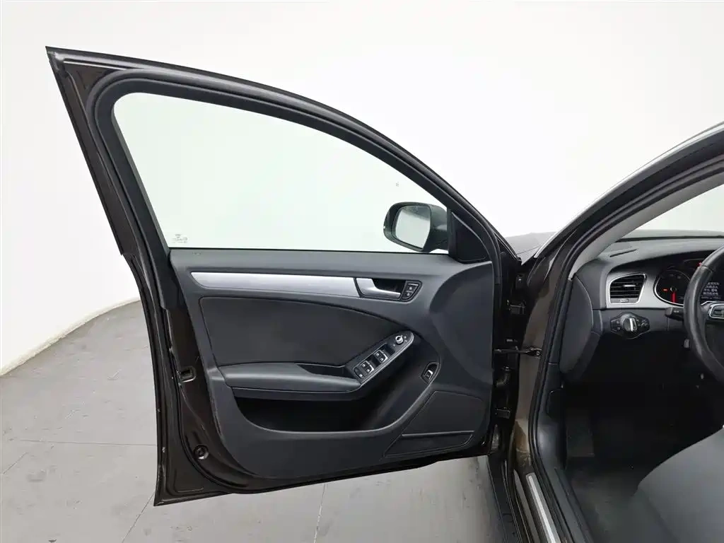 Audi Audi A4L 2015 45 TFSI quattro Individual Sport