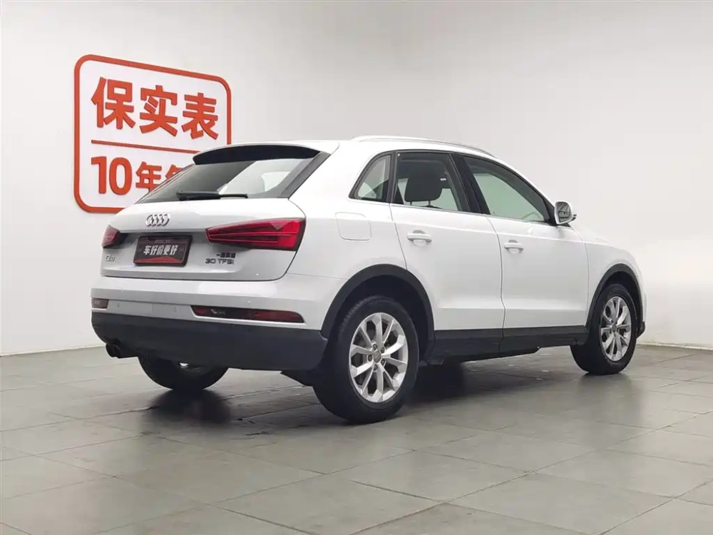 Audi Audi Q3 2018 30th Anniversary Edition 30 TFSI Standard