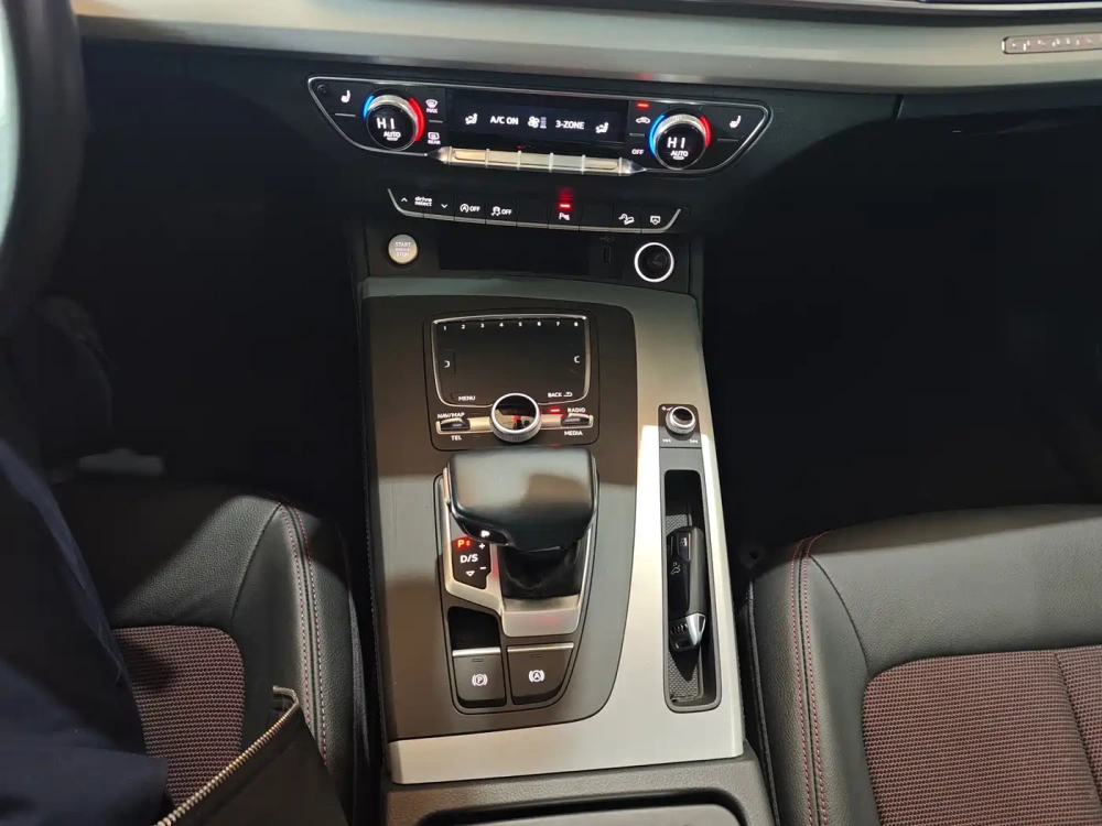 Audi Audi Q5L 2018 40 TFSI Premium Fashion China VI