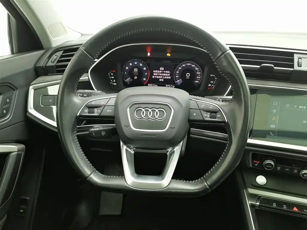 Audi Audi Q3 2019 35 TFSI Fashion Sport