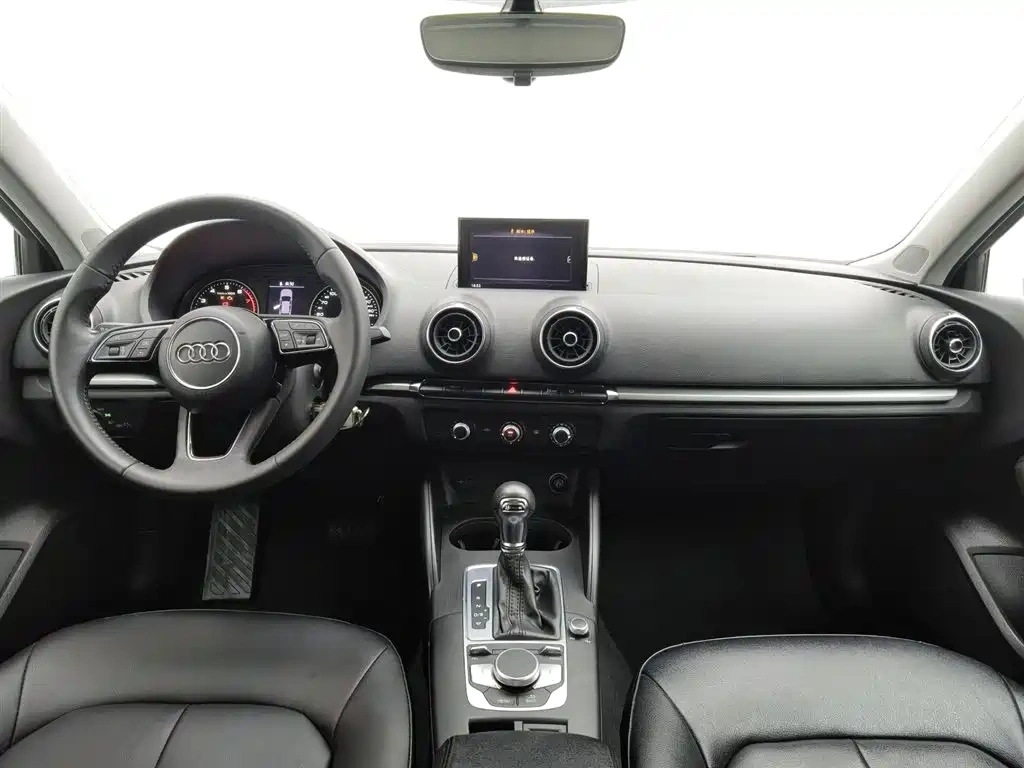 Audi Audi A3 2019 Sportback 35 TFSI Progressive China VI