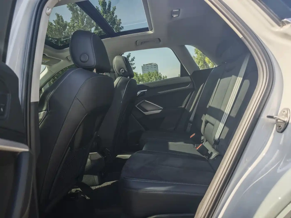 Audi Audi Q3 2023 35 TFSI Fashion Dynamic (1.4T)
