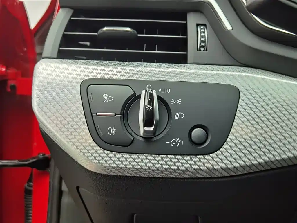 Audi Audi A4L 2017 Plus 40 TFSI Fashion