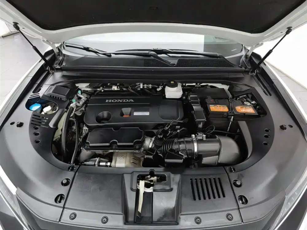 Honda Honda UR-V 2020 370TURBO 2WD Premium Elegance Edition