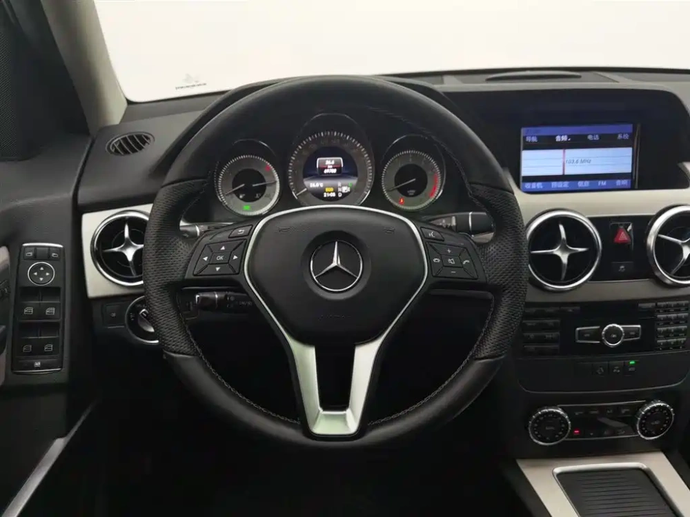 Mercedes-Benz Mercedes-Benz GLK-Class 2014 GLK 260 4MATIC Dynamic