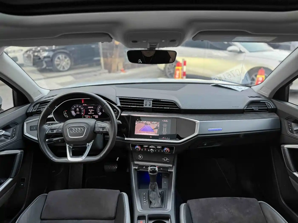 Audi Audi Q3 2021 35 TFSI Fashion Sport