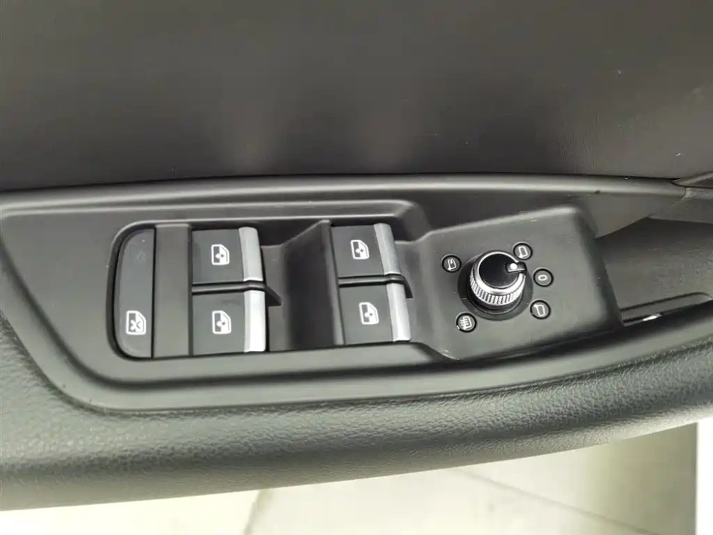 Audi Audi A4L 2017 40 TFSI Style Edition