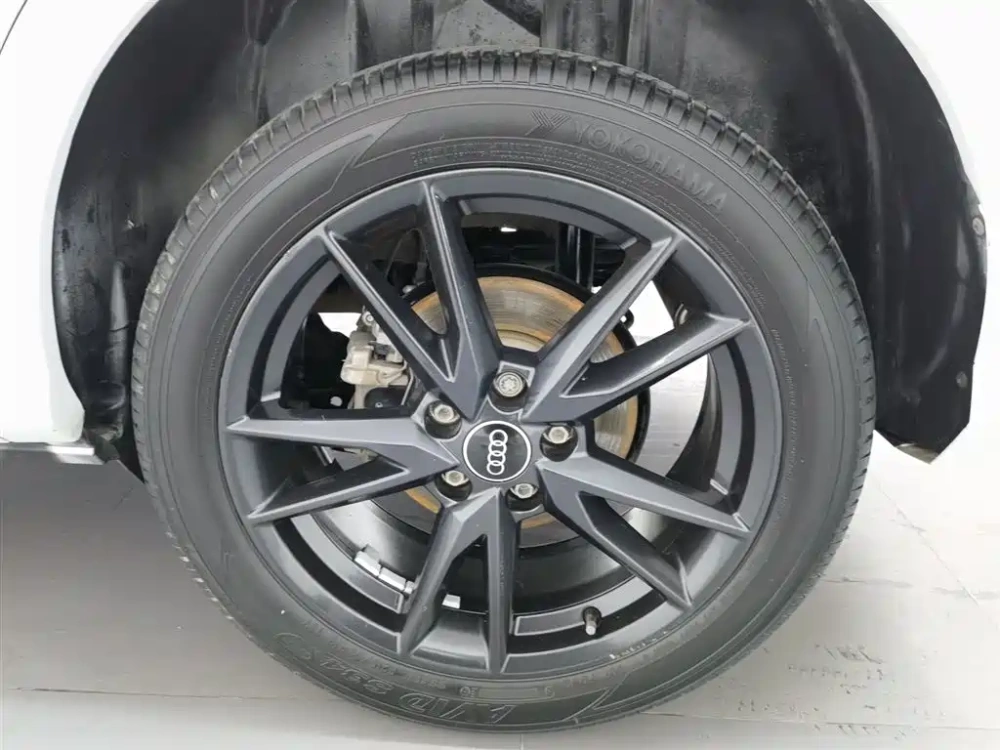 Audi Audi Q2L 2022 35 TFSI Progressive Dynamic