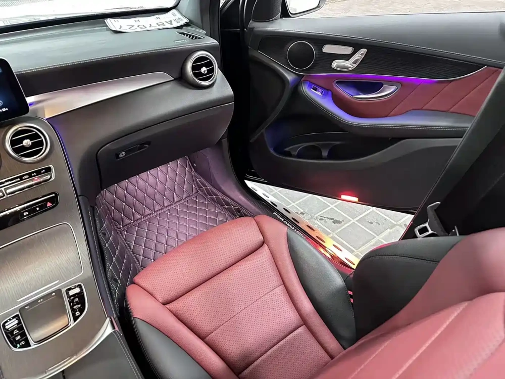 Mercedes-Benz Mercedes-Benz GLC Coupe 2021 GLC 300 4MATIC Coupe SUV