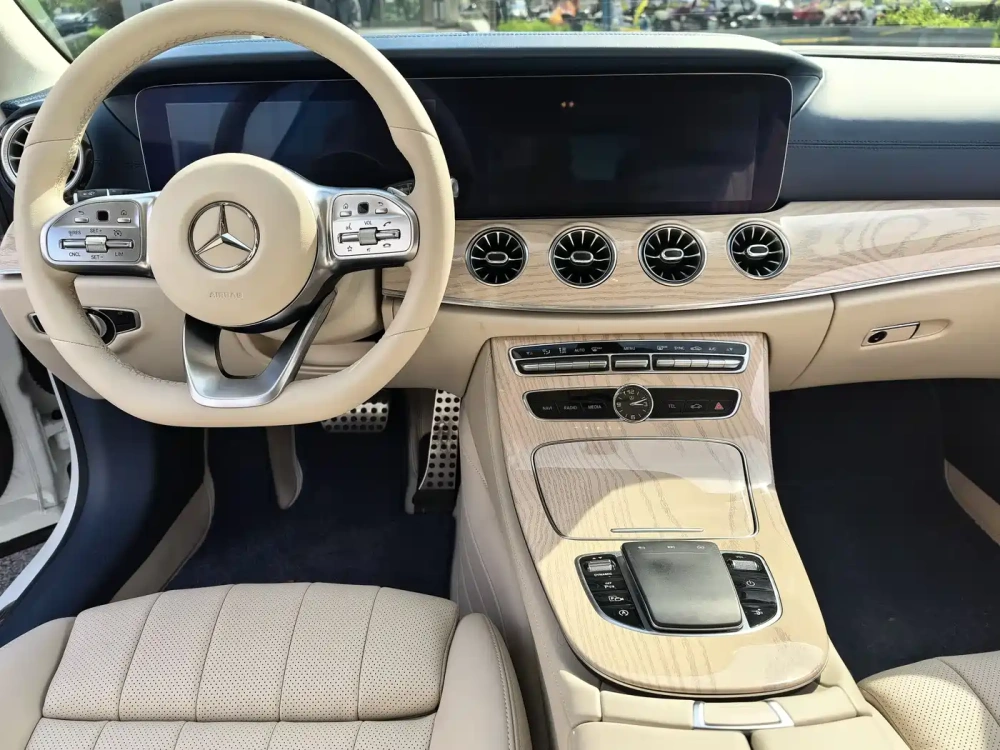 Mercedes-Benz Mercedes-Benz E-Class (Import) 2020 E 260 4MATIC Coupe