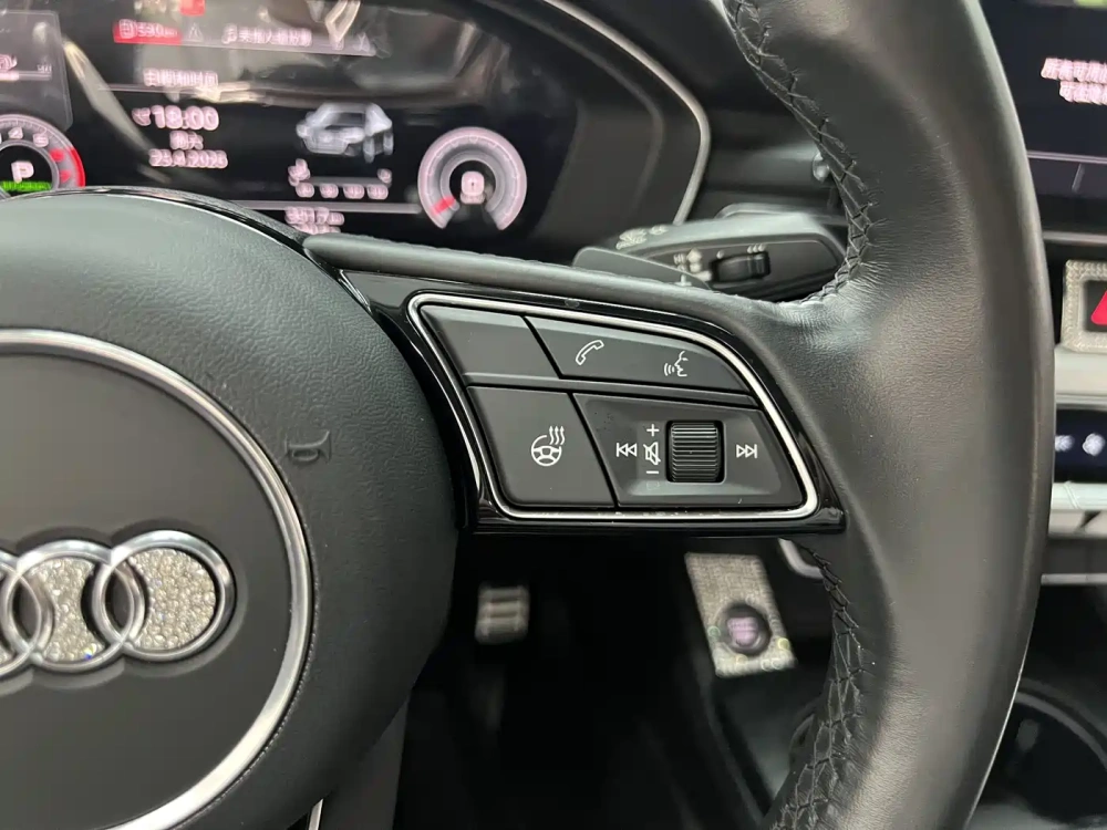 Audi Audi A4L 2022 40 TFSI Luxury Dynamic