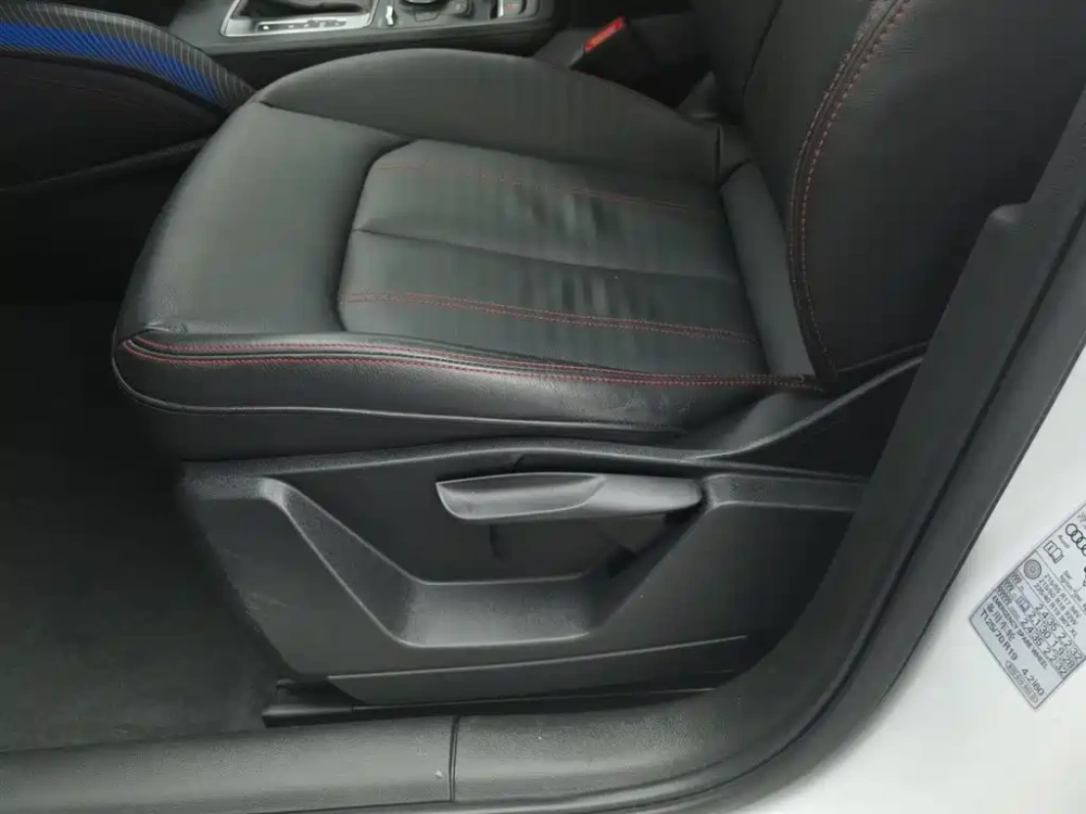 Audi Audi Q2L 2022 35 TFSI Progressive Dynamic