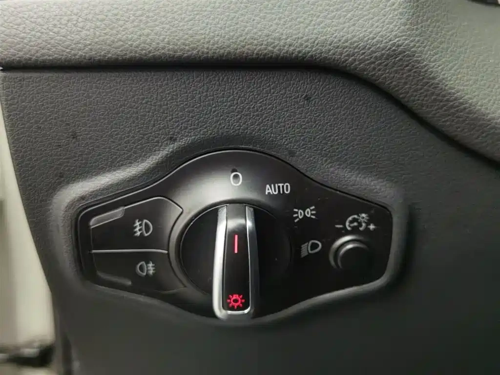 Audi Audi Q5 2015 40 TFSI Technology