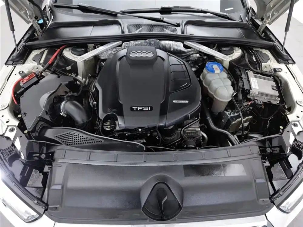 Audi Audi A4L 2017 40 TFSI Sport Edition