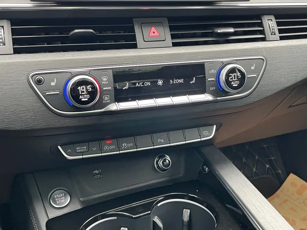 Audi Audi A4L 2023 40 TFSI Luxury Sport