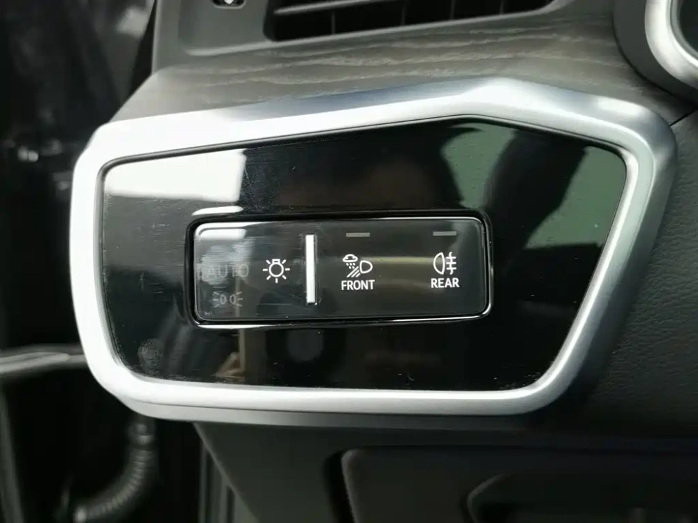 Audi Audi A6L 2025 45 TFSI quattro Premium Sport