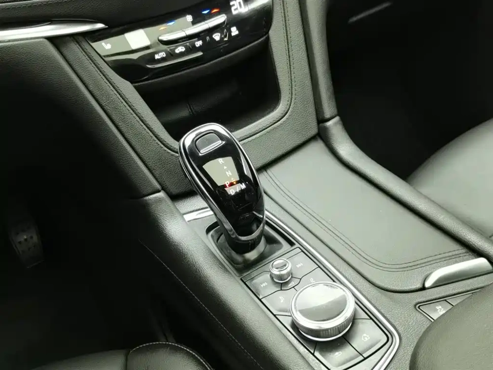 Cadillac Cadillac XT5 2022 2.0T 4WD Luxury