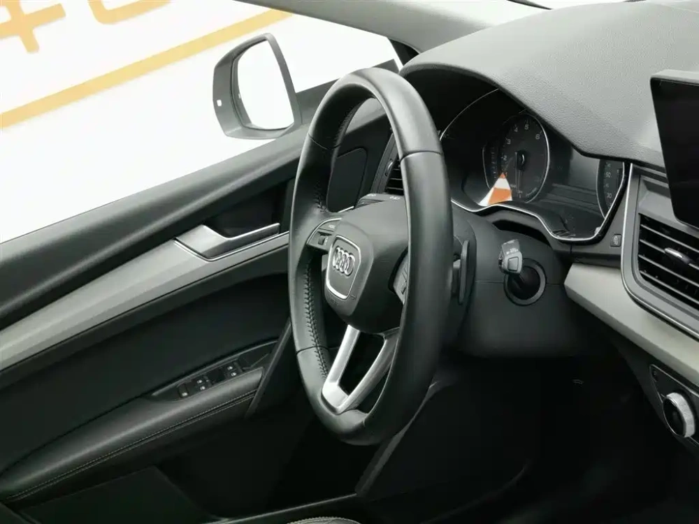 Audi Audi Q5L 2020 Facelift 40 TFSI Honor Progressive