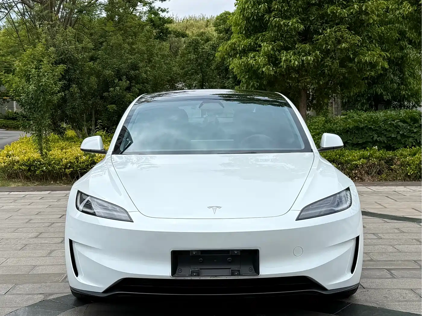Tesla Model 3 2025 Model Year Facelift Performance All-Wheel Drive