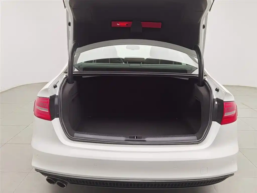 Audi Audi A4L 2016 35 TFSI Collector's Edition S line Comfort