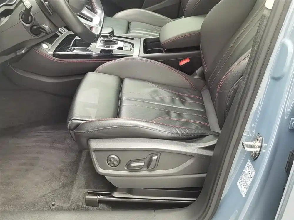 Audi Audi Q5L 2022 40T RS Kit Racing Speed Edition