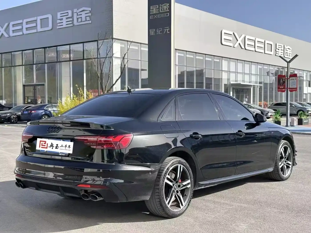 Audi Audi A4L 2023 40 TFSI Luxury Sport