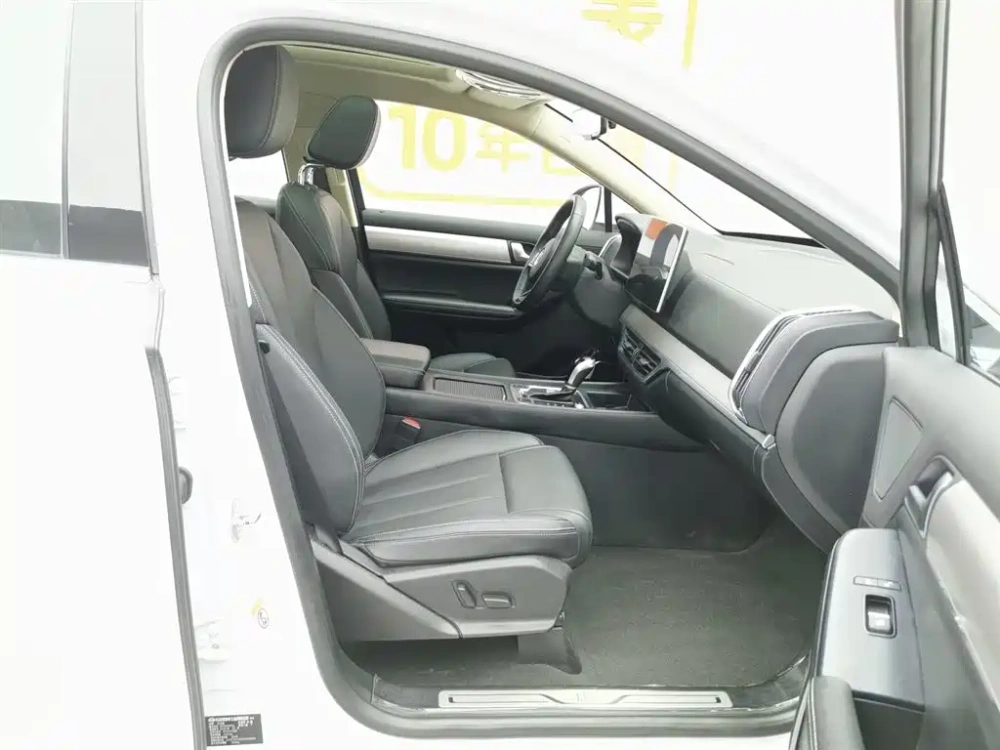 BYD Tang 2019 2.0T Automatic Smart Connect Noble 7-seater China VI
