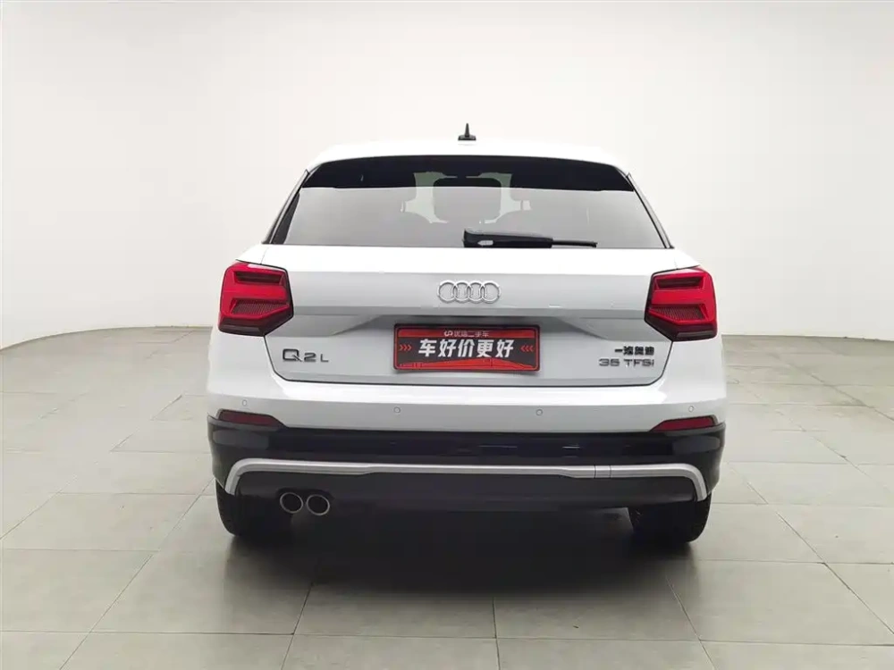 Audi Audi Q2L 2020 35 TFSI Progressive Dynamic Model