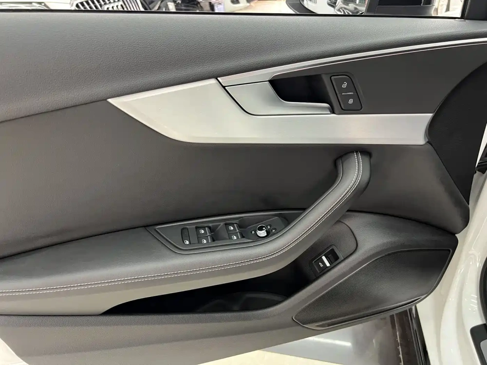 Audi Audi A4L 2022 40 TFSI Luxury Dynamic