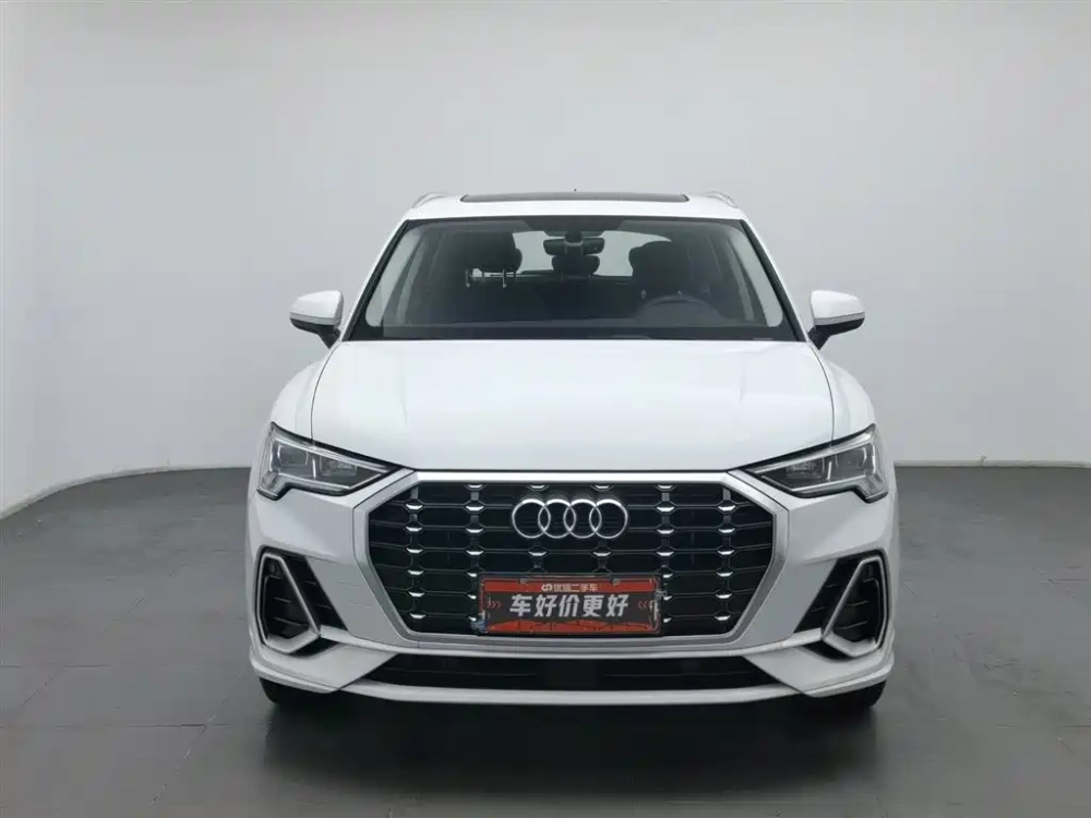 Audi Audi Q3 2021 35 TFSI Progressive Sport