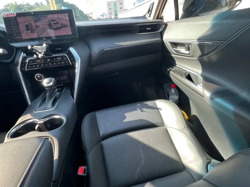 Toyota Venza 2023 2.5L Smart Hybrid FWD Premium