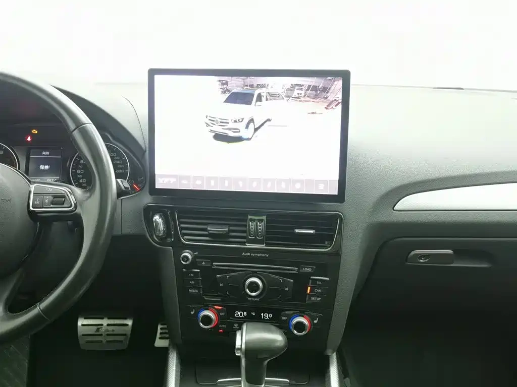 Audi Audi Q5 2016 40 TFSI Technology Model