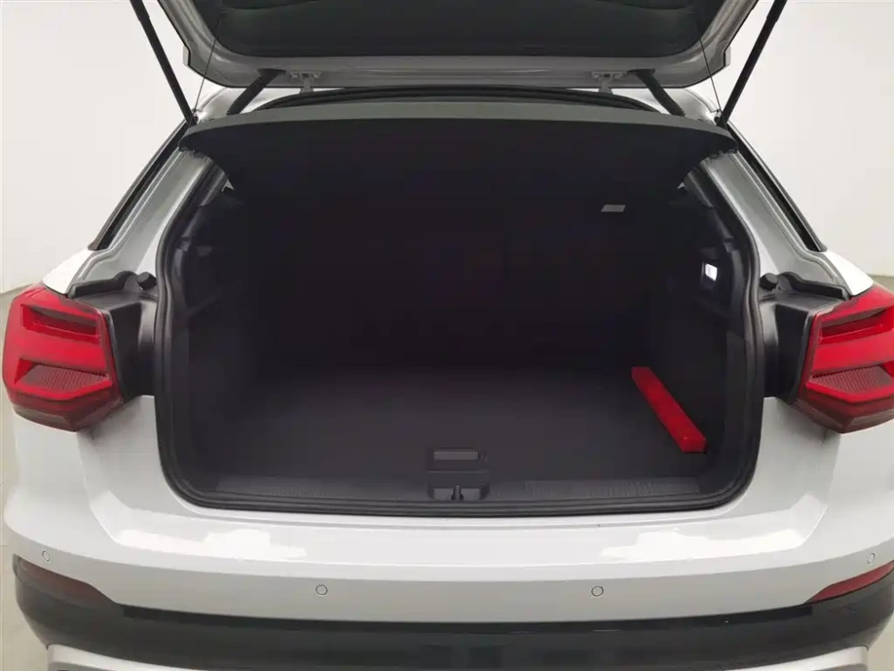 Audi Audi Q2L 2020 35 TFSI Progressive Dynamic Model
