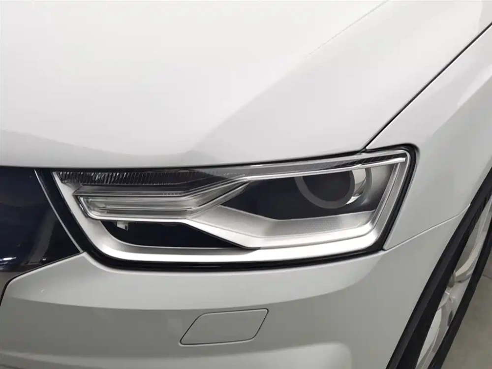 Audi Audi Q3 2018 30th Anniversary Edition 30 TFSI Standard