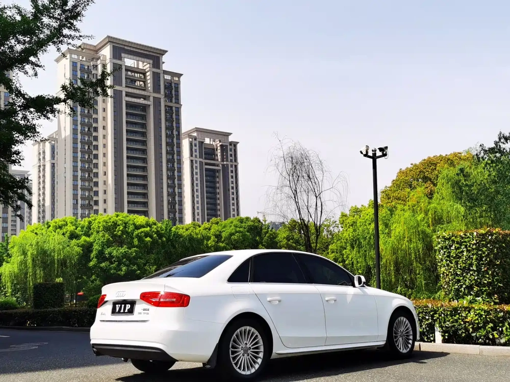 Audi Audi A4L 2015 35 TFSI Auto Comfort