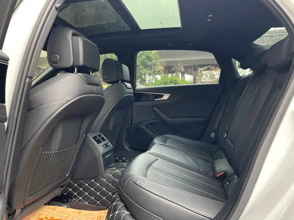 Audi Audi A4L 2023 40 TFSI Luxury Sport