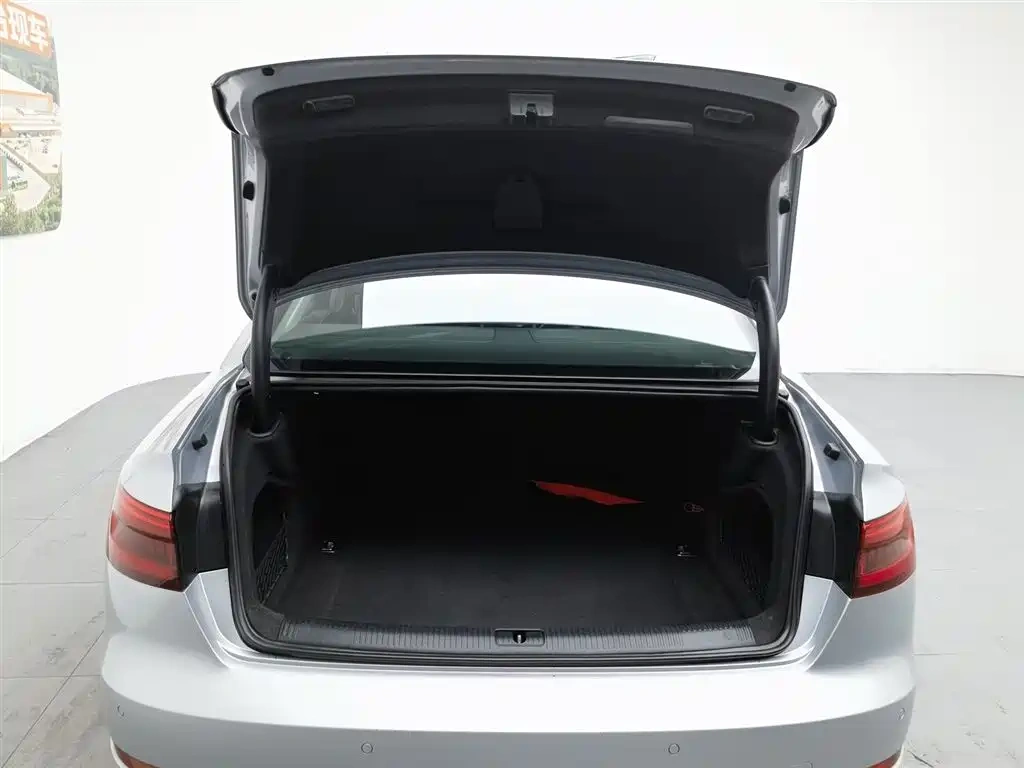 Audi Audi A4L 2017 40 TFSI Fashion Edition